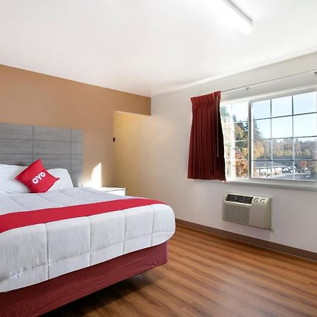 Oyo Hotel Kalama Екстериор снимка