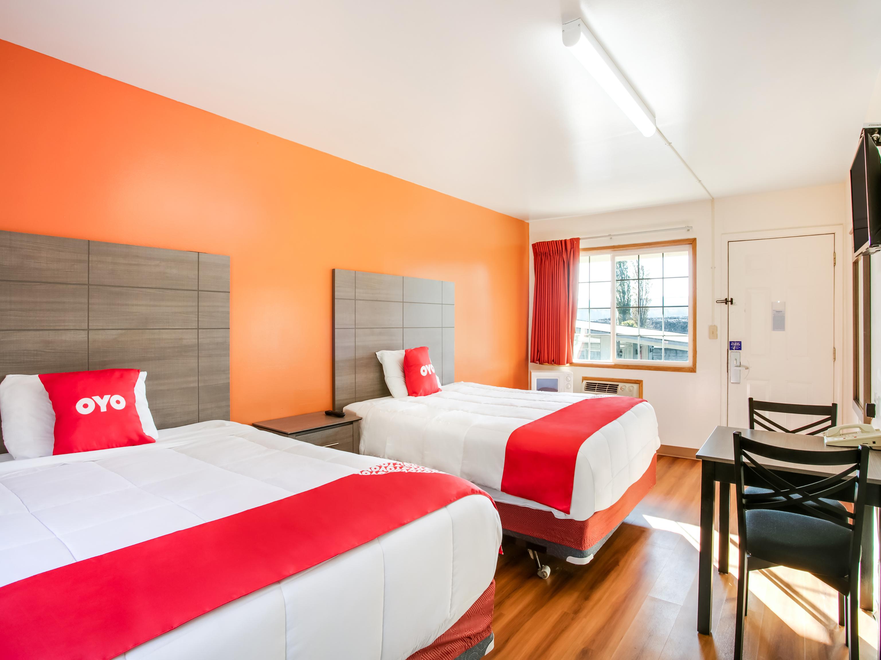 Oyo Hotel Kalama Екстериор снимка